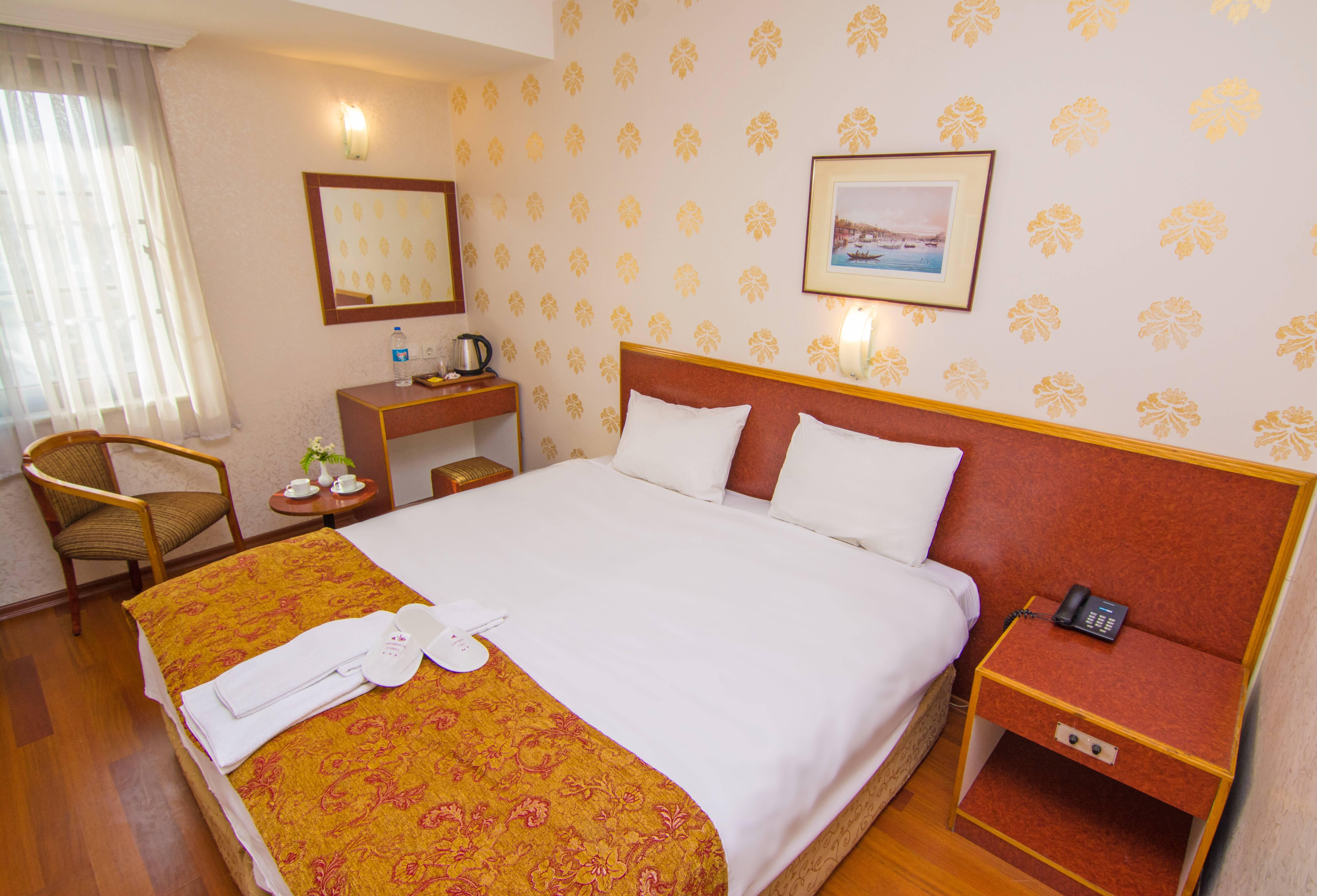 Orient Mintur Hotel — Photos 1